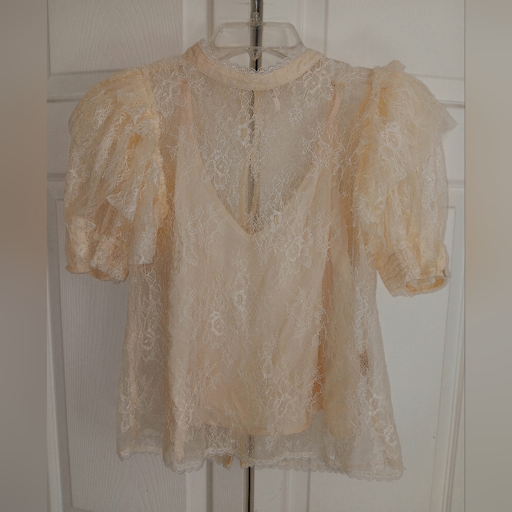 Free People Secret Admirer Mock Neck  Cream Lace Top. Size S. - Picture 4 of 15